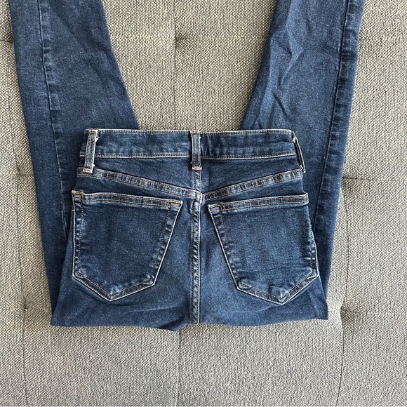 Topshop Jamie High Waisted Jeans in Rich Blue - Picture 6 of 10